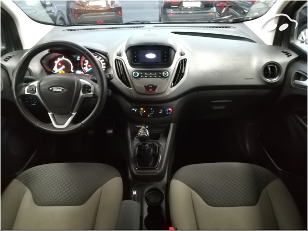 Ford Tourneo courier AMBIENTE 5