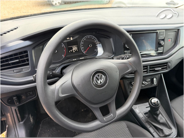 Volkswagen Polo  8