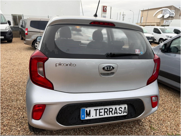 Kia Picanto  9