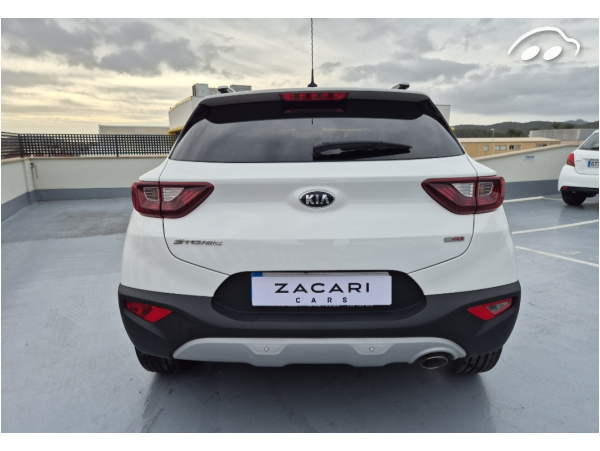 Kia Stonic  9