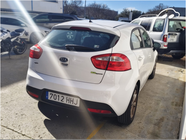Kia Rio 1.4 5