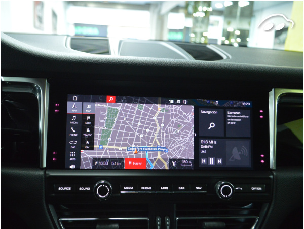 Porsche Macan 2.0 245 cv 6