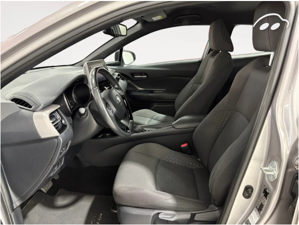 Toyota C-HR 1.8 Hybrid Advance 6