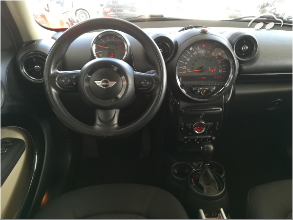 Mini Cooper D Countrymann COOPER D AUT 4