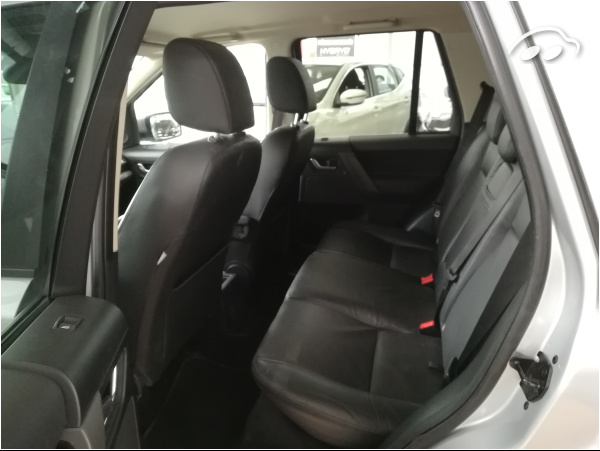 Land Rover Freelander II 2.2 6