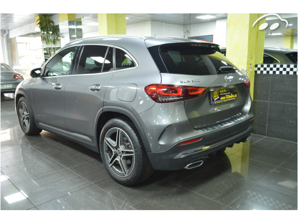 Mercedes-benz Clase GLA 200 AMG LINE 3