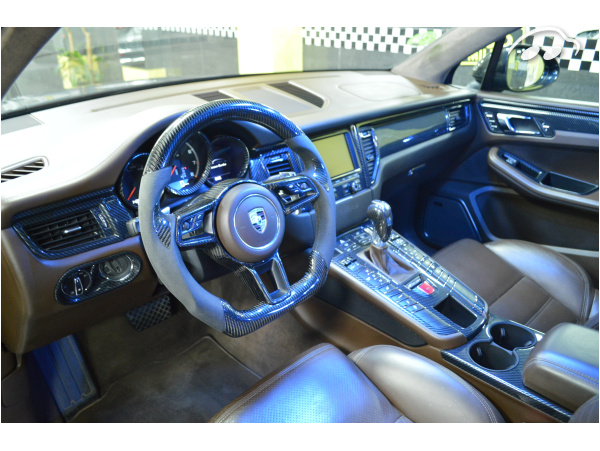 Porsche Macan turbo 7
