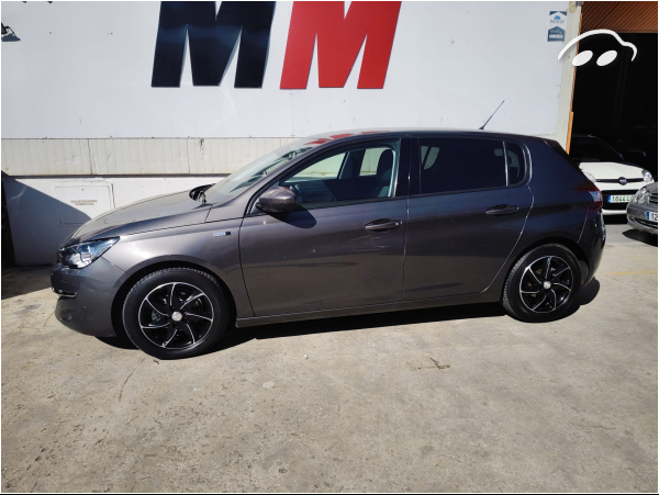 Peugeot 308 1.2 3