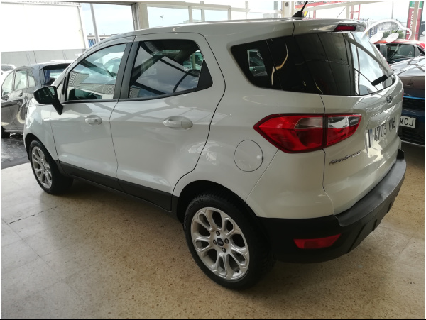 Ford Ecosport TREND 3