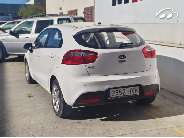 Kia Rio 1.2 7