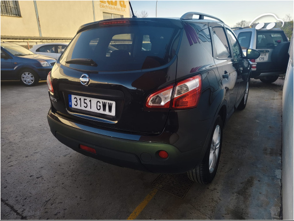 Nissan Qashqai 1.6 4