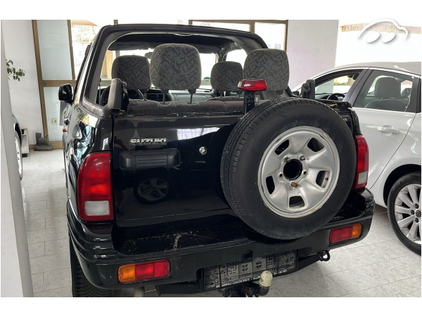 Suzuki Grand Vitara  7