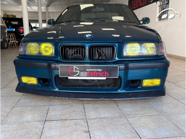 Bmw 318  3