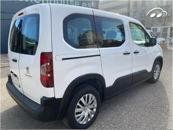Peugeot Rifter STANDARD 1.5 BHDI 100CV 4P 6