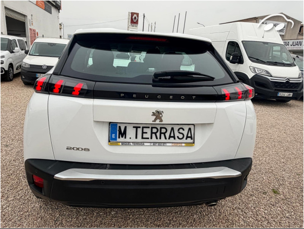 Peugeot 2008  10