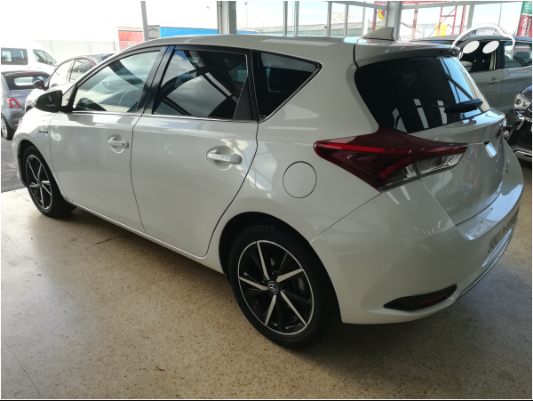 Toyota Auris ACTIVE 3