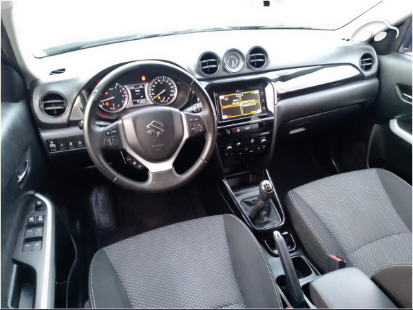 Suzuki Vitara 1.6 GLX 7