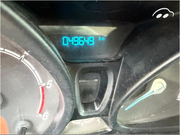 Ford Transit courier FURGON  4