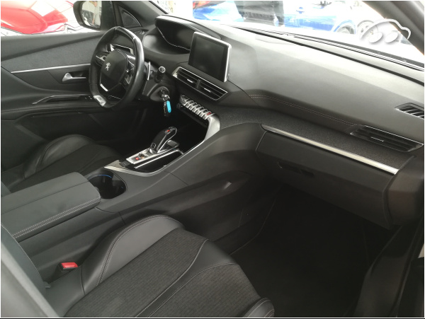 Peugeot 5008 SUV 1.6 gt line 5