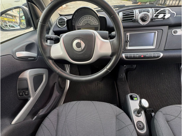 Smart Fortwo 1.0 9