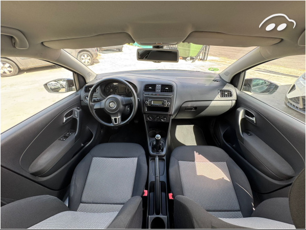 Volkswagen Polo 1.4 Advance 9