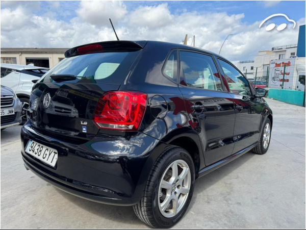 Volkswagen Polo 1.4 Advance 7