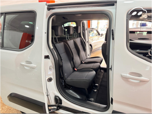 Fiat Doblo 1.5 DIESEL TALLA M  11