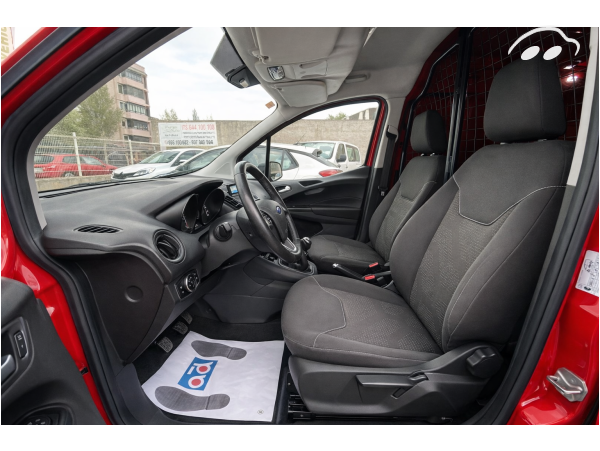 Ford Transit courier Van Trend 1.5TDCI 4P 8
