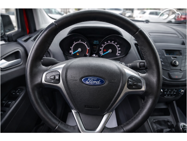 Ford Transit courier Van Trend 1.5TDCI 4P 10