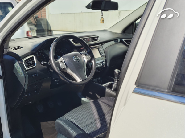 Nissan Qashqai 1.2 10