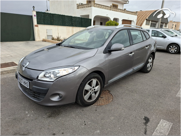 Renault Megane Sport Tourer  1