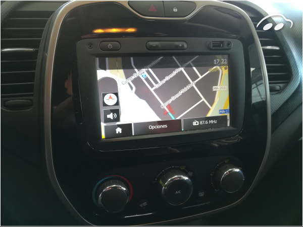 Renault Captur INTENS 8