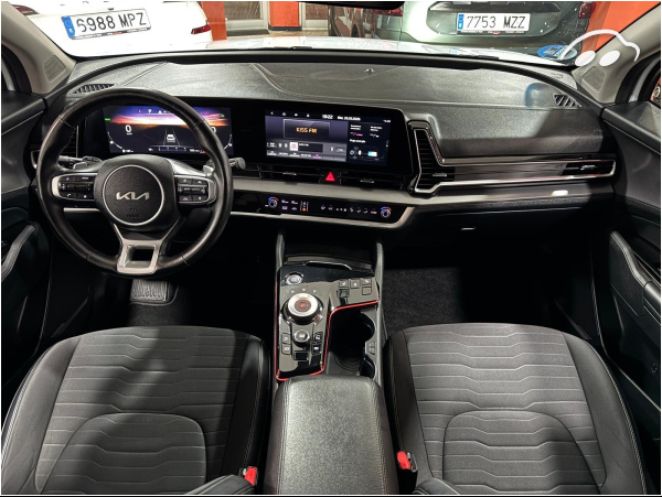 Kia Sportage 1.6 T-GDI HEV TECH 4x2  10