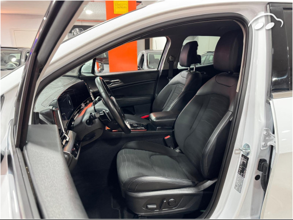 Kia Sportage 1.6 T-GDI HEV TECH 4x2  3