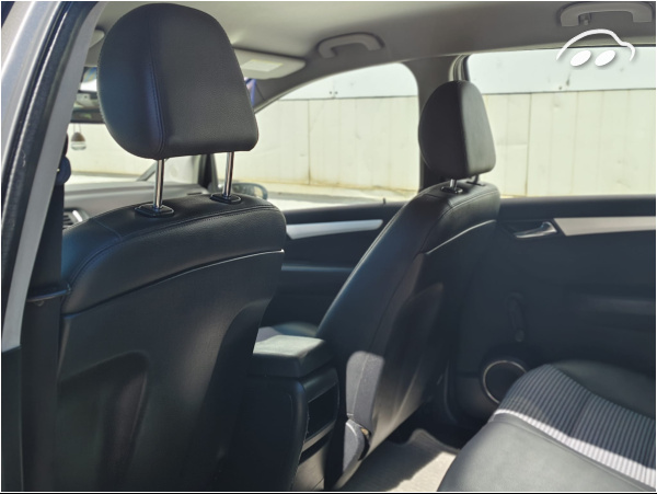 Mercedes-benz 200 D 2.0 6