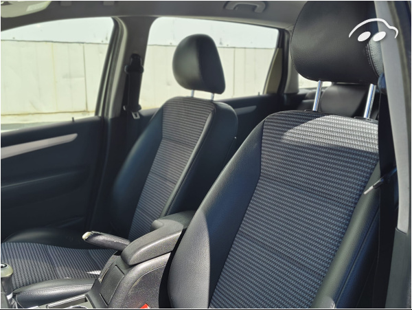 Mercedes-benz 200 D 2.0 8