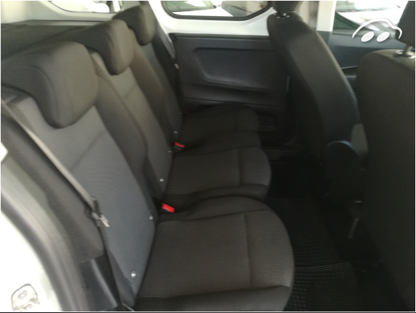 Peugeot Rifter 1.5 5