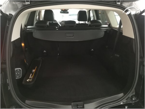 Renault Grand Scenic ZEN  8