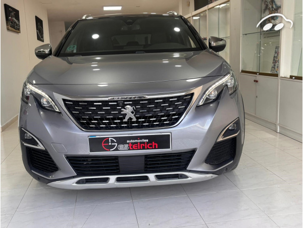 Peugeot 5008  4