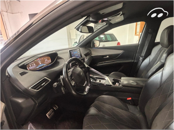 Peugeot 5008  7