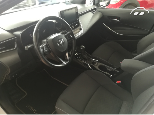 Toyota Corolla ACTIVE 8