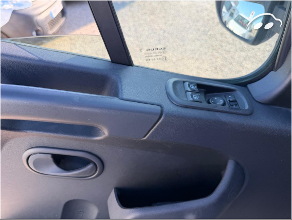 Nissan Interstar FURGON L1H1 6