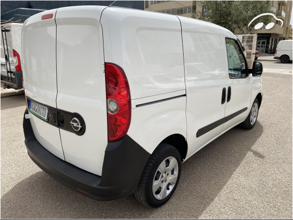 Opel Combo Van 1.3 Mjet 90Cv 6