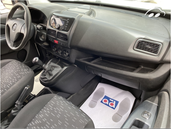 Opel Combo Van 1.3 Mjet 90Cv 9