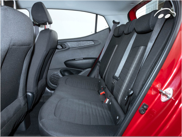 Hyundai i10 KLASS 1.0 MPI 66CV 11