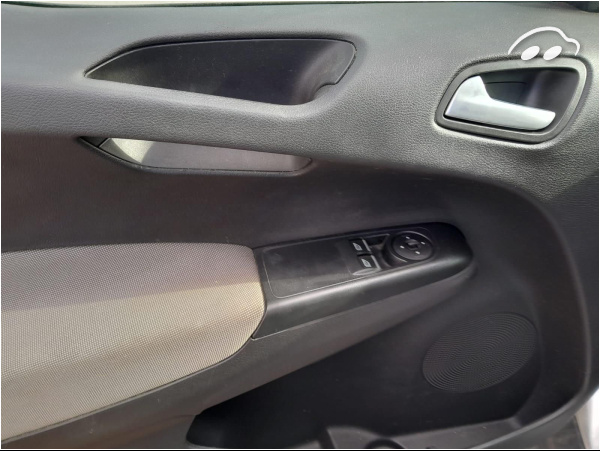 Ford Tourneo courier  9