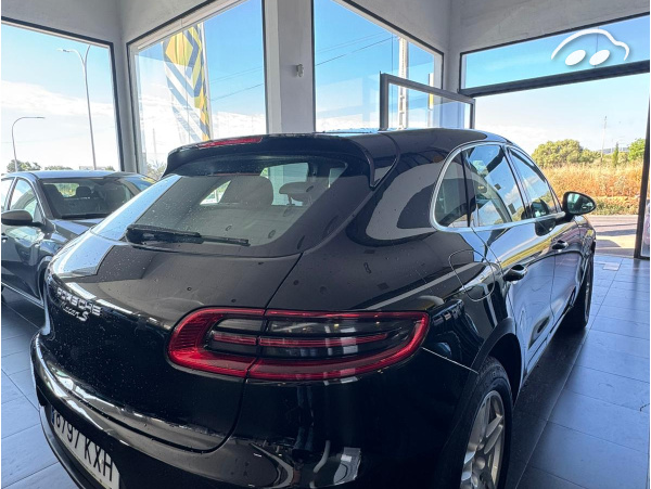 Porsche Macan  7