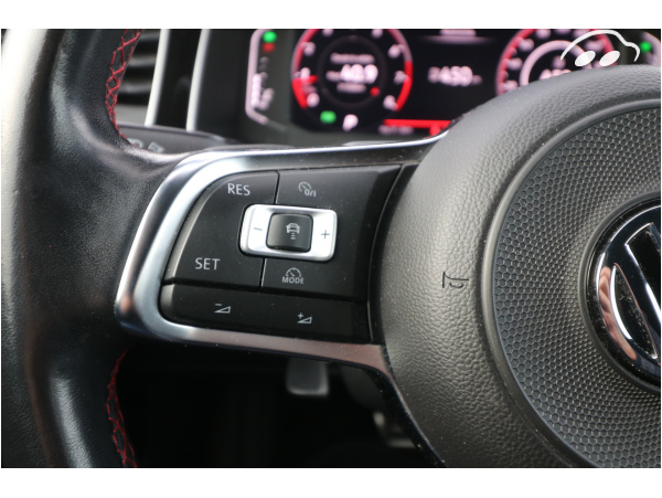 Volkswagen Polo GTI DSG 8