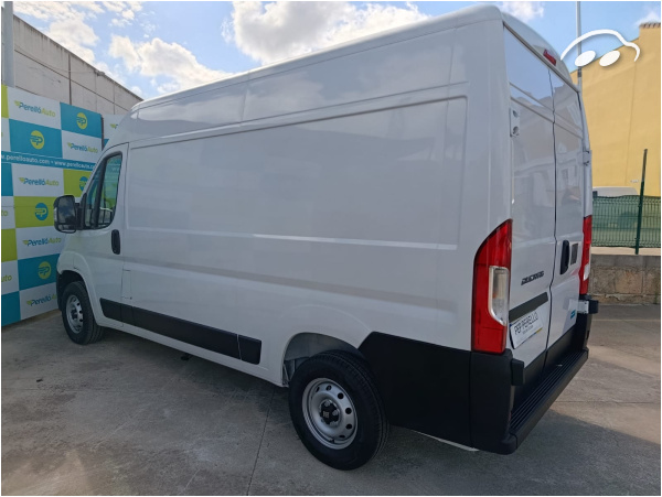 Fiat Ducato FURGON L2H2 3300 KG 140 CV 10