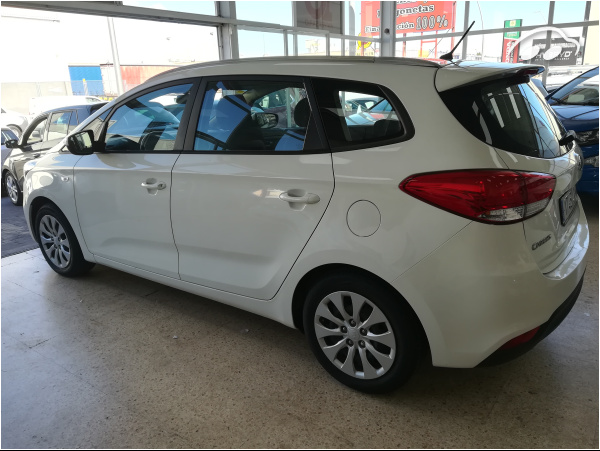 Kia Carens TECH ECODYNAMIC 3